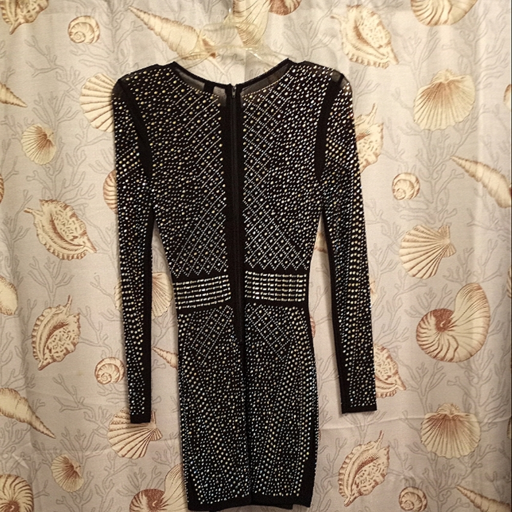 Dress - Picture 2 of 2